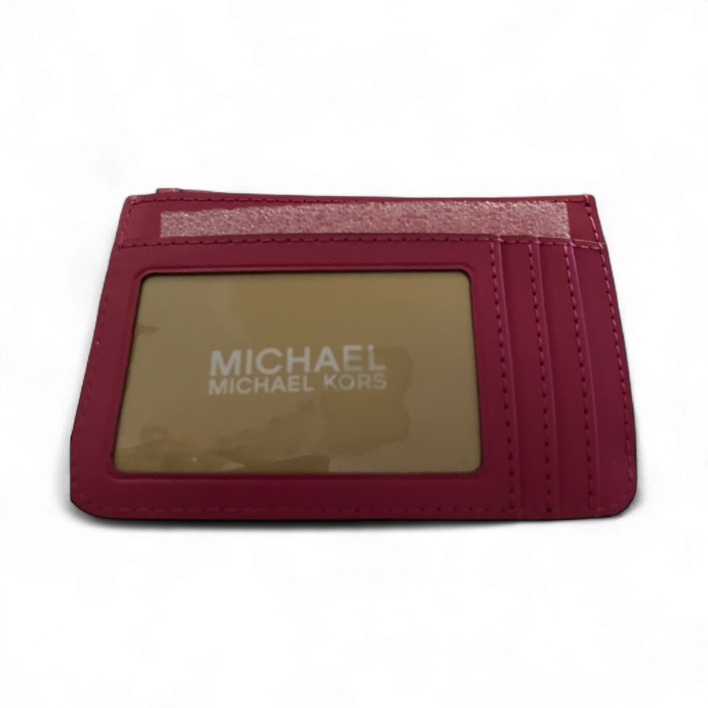 Michael Kors Jet Set Travel in Dragonfruit Pink - Picture 4 of 4